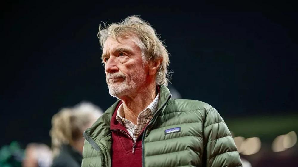 Sir Jim Ratcliffe yêu cầu đội bóng tìm ra người đã tiết lộ ĐH xuất phát trong trận Derby Manchester